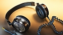 09_headphones